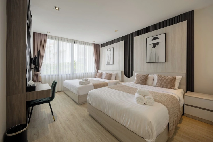 1 Bedroom Suite