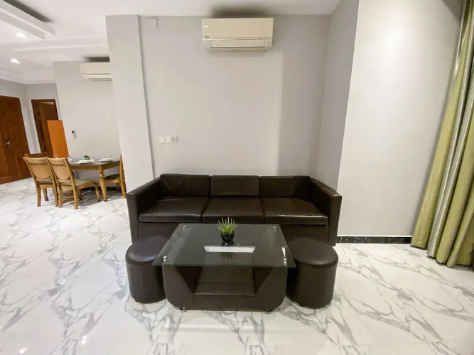 Heng Mohasal Apartment