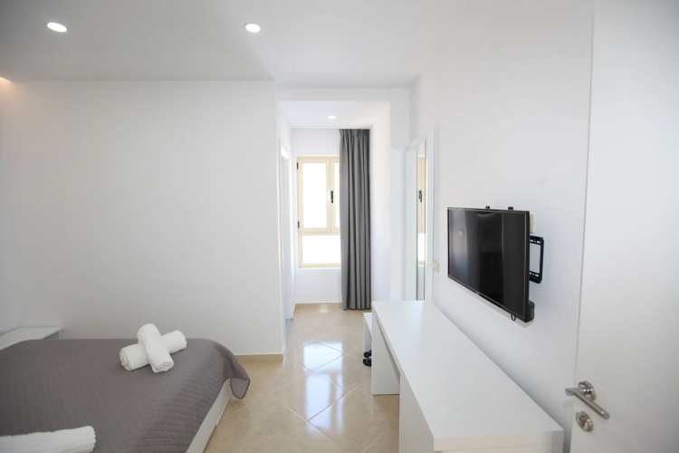 Nika Hotel