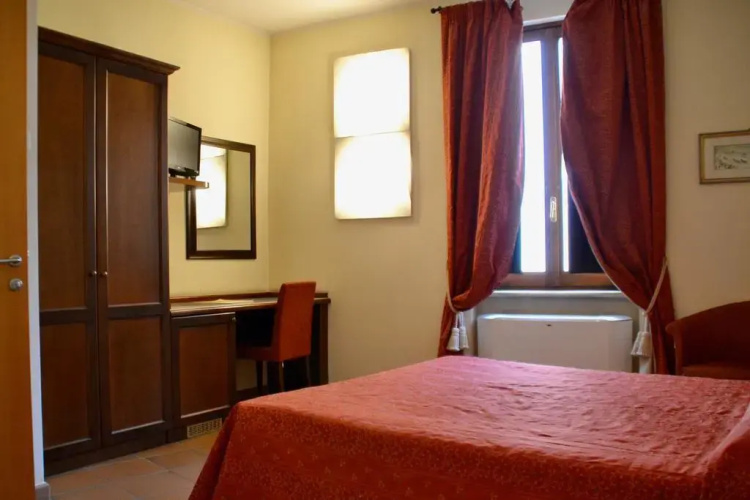 Hotel Italia