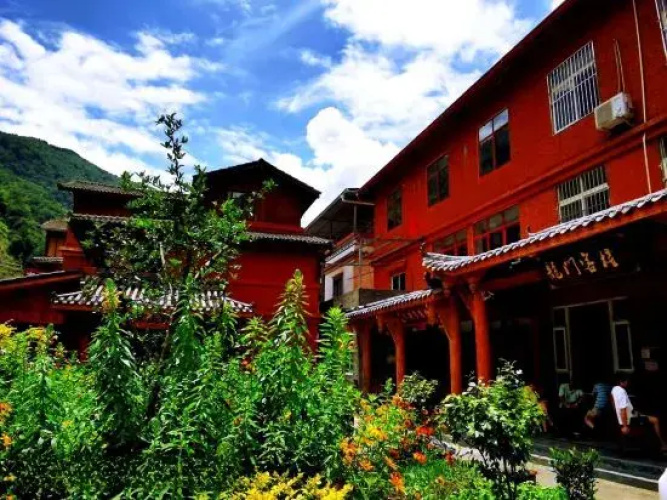 Wenchuan Longmen Inn