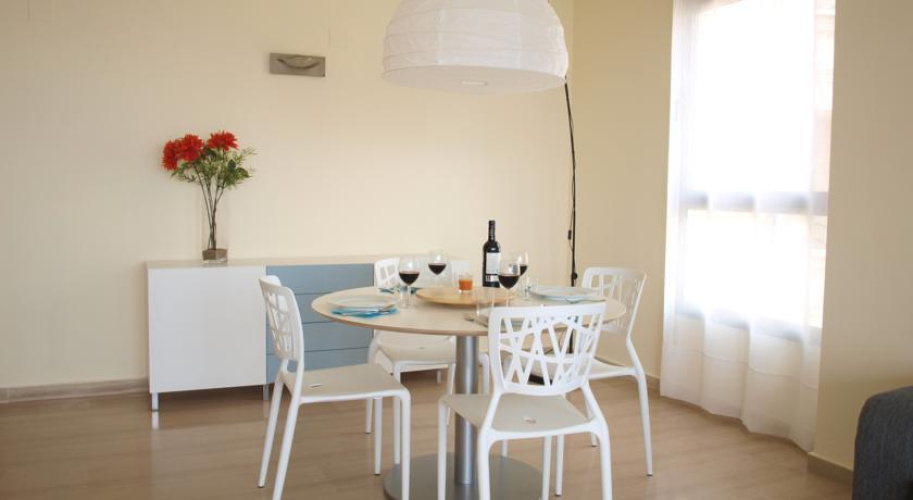 ApartUP Blue Opera View