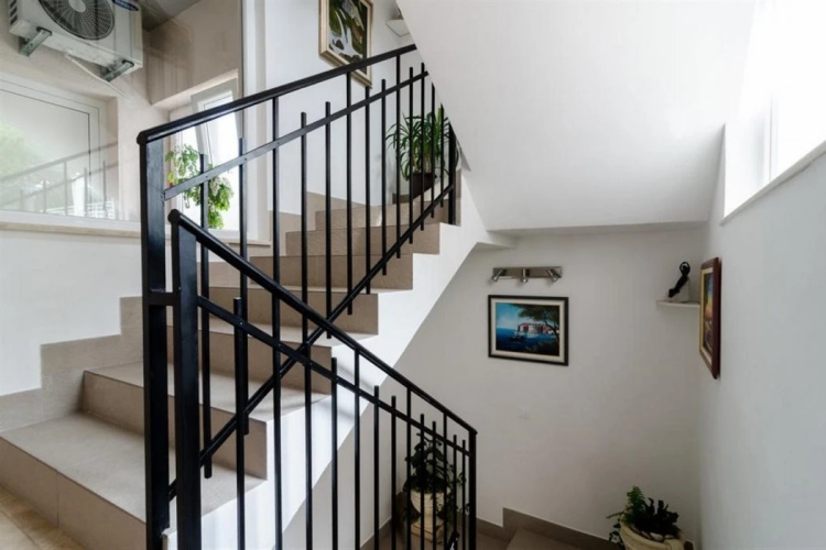 Apartments Aura