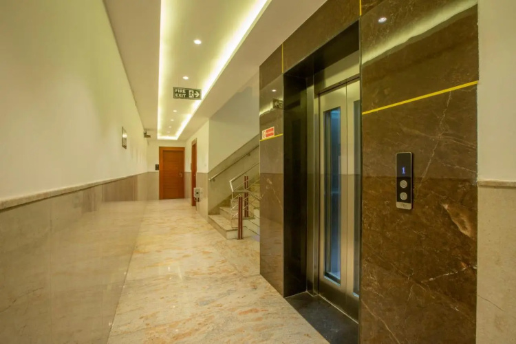 Hotel Arch Suites