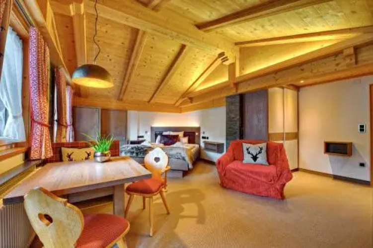 Hotel Diana