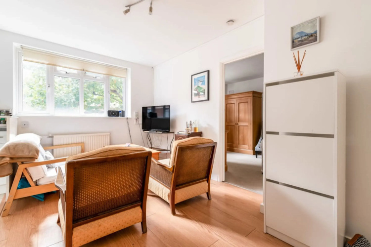 Gorgeous Putney Flat