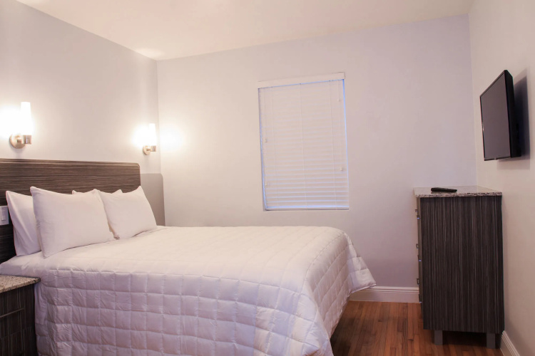 Caribbean Resort Suites