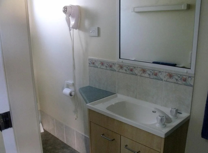 Injune Motel