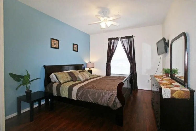 Windsor Hills Condominiums by Optimal Growth
