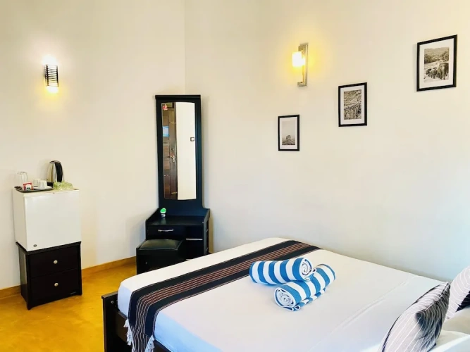 Deluxe Double room with balcony and with garden view