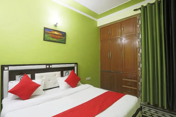 M-stays by OYO Rooms