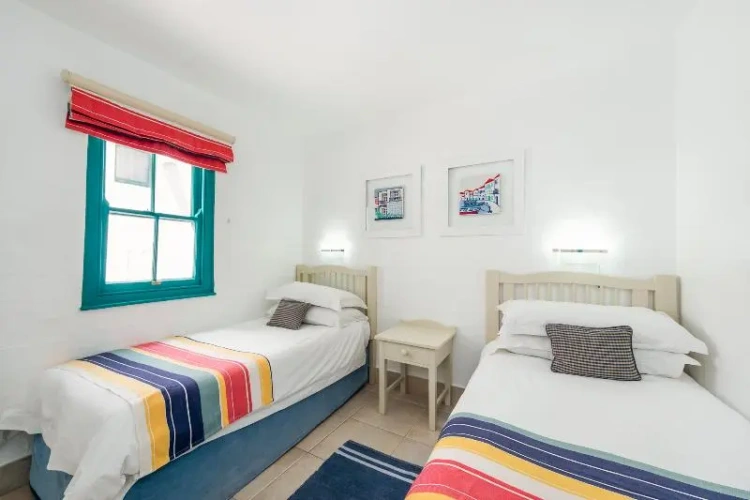 1 Bedroom Apartment with balcony