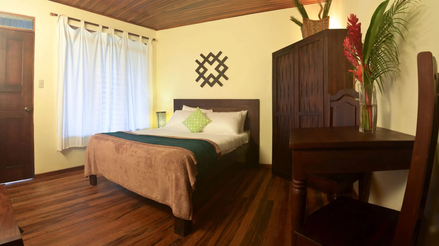 Tabulia Tree Hotel and Villas