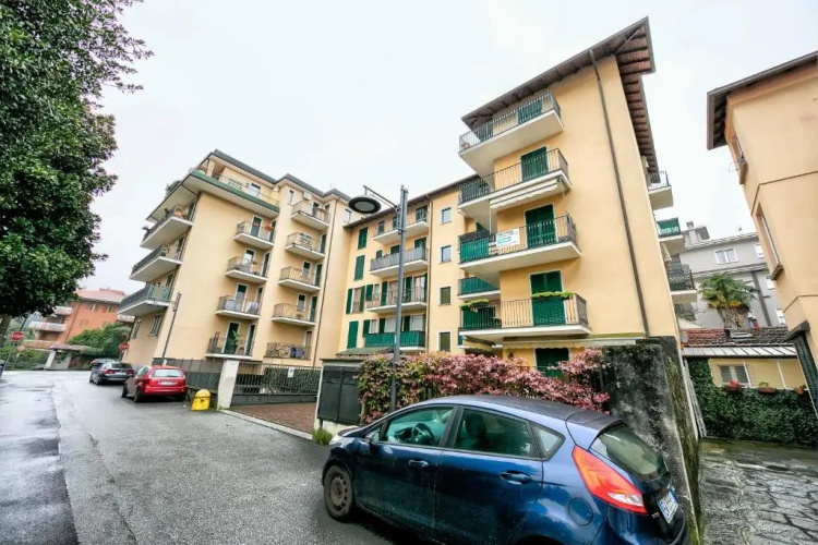 The Modern Apartment In Stresa