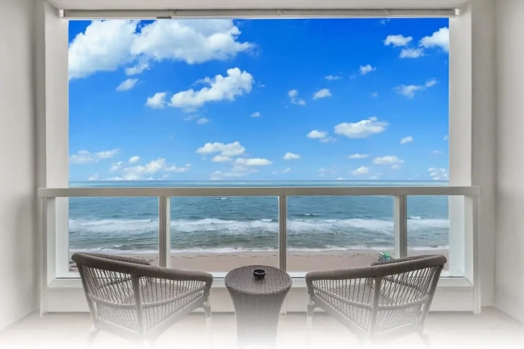 Double Junior Suite with balcony and beachfront