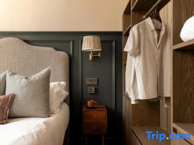 2 Bedrooms Deluxe Double Apartment