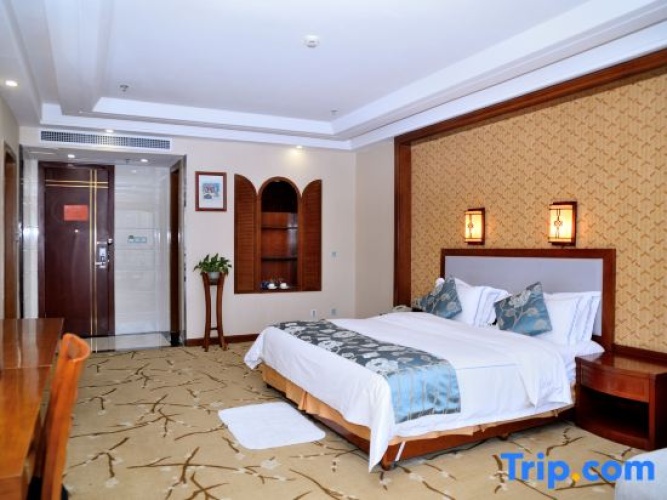 Standard Double room with garden view