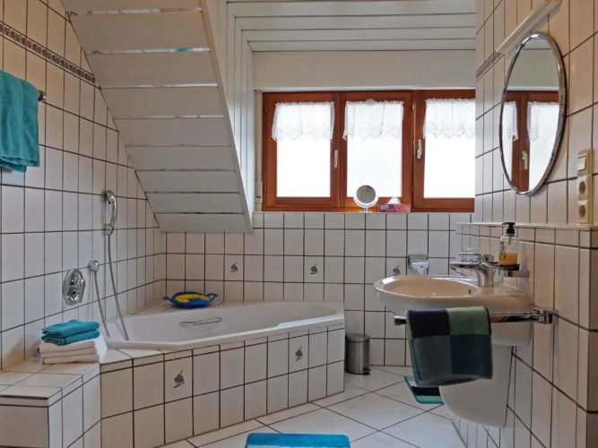 Haus-Haller