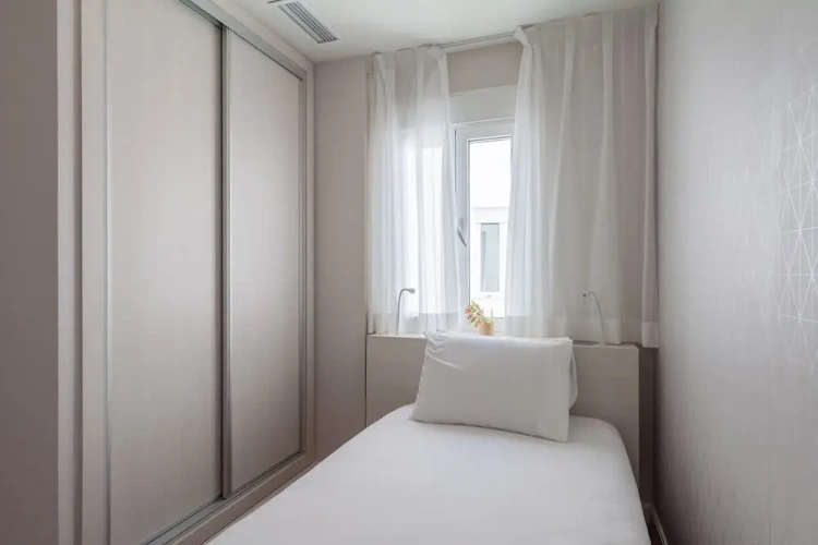 1 Bedroom Suite