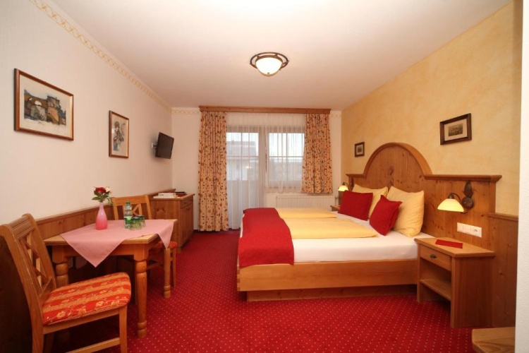 Standard Double room with balcony