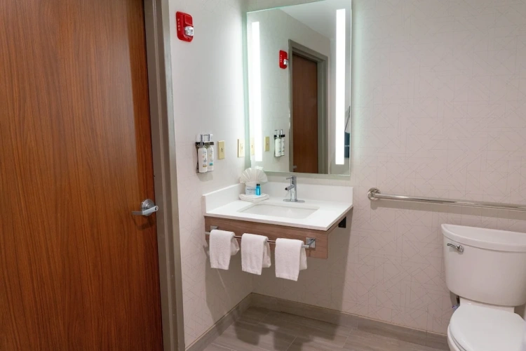 Quadruple Suite