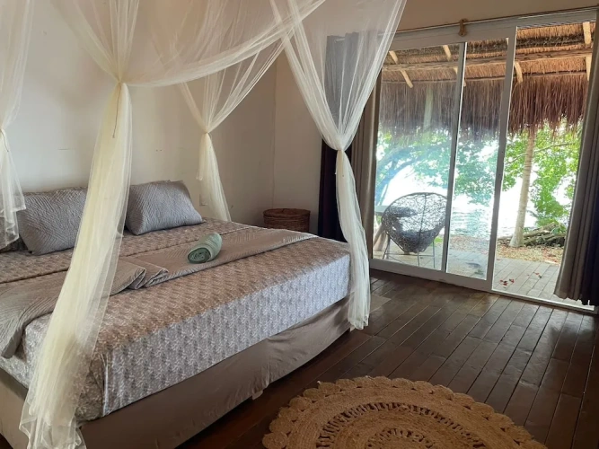 Deluxe Bungalow