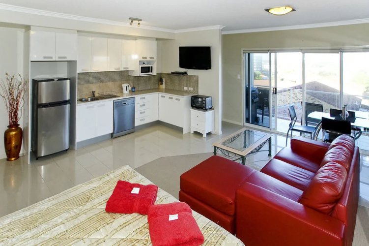 Sutton Beach Apartments