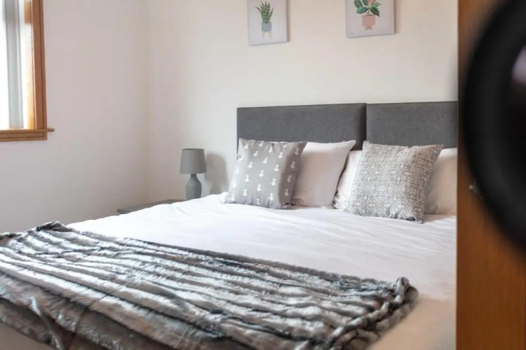 West Sands - Donnini Apartments