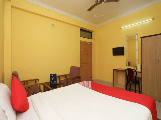 Hotel Sambit International by OYO Rooms