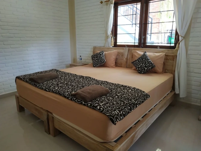 1 Bedroom Standard Double room with garden view