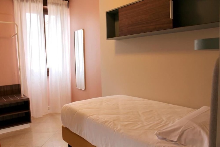 Standard Single room with partial view