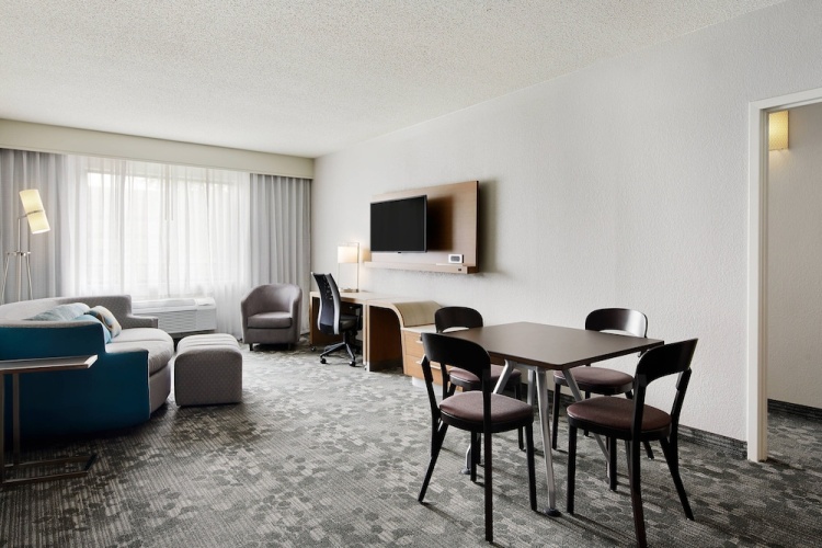 Double Suite
