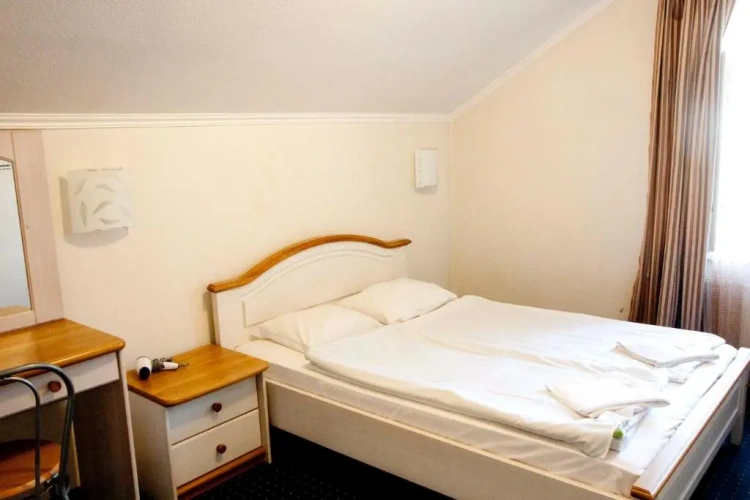 1 Bedroom Standard Family room