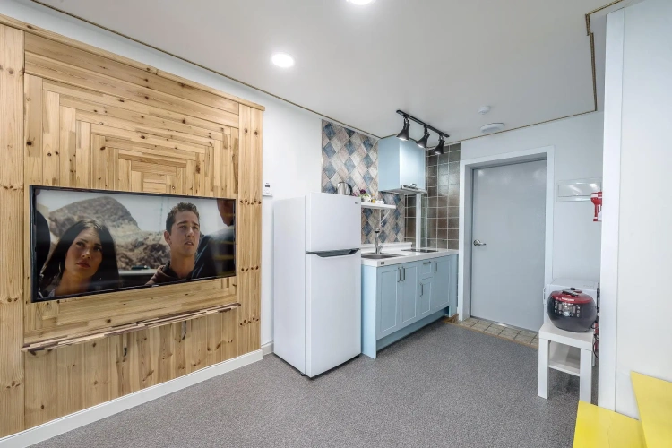 Standard Studio