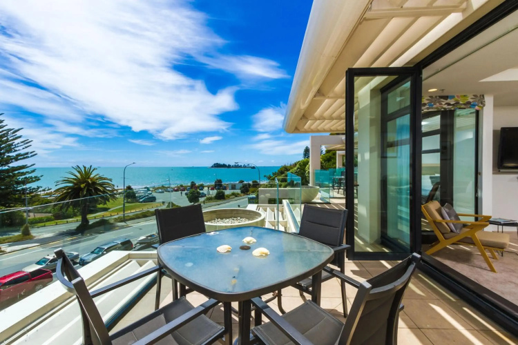Beachside Apartment