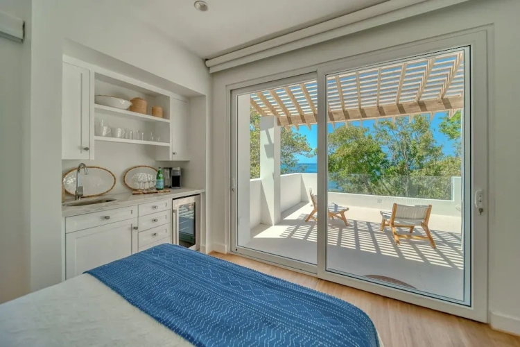 Luxury Double Suite beachfront