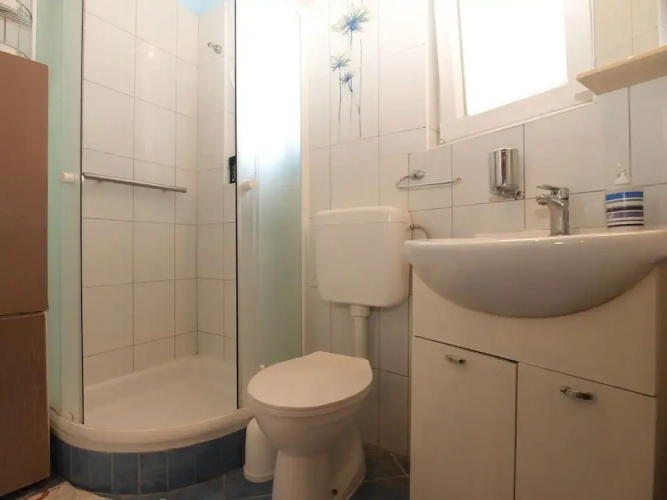 Room Dragica