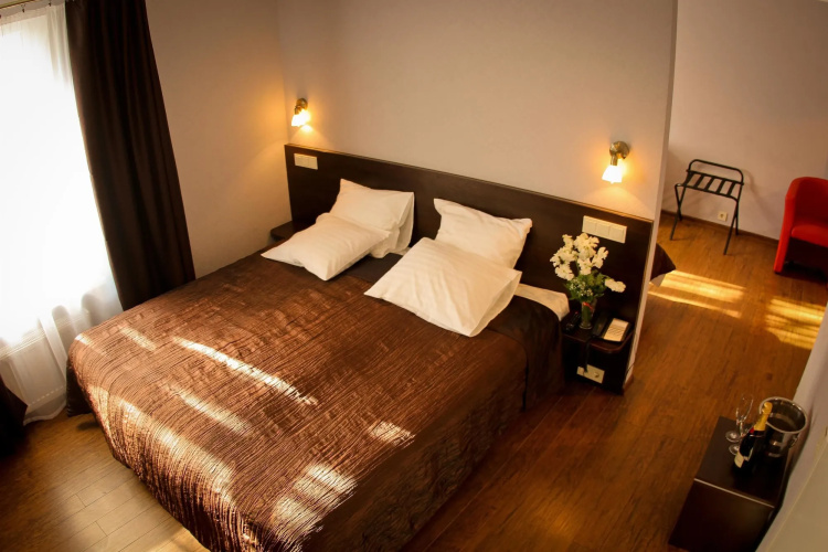 Primo Hotel