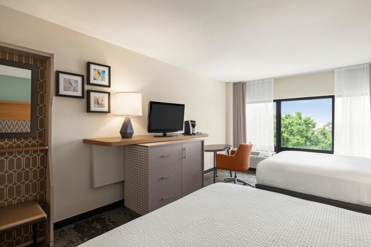 Holiday Inn Orlando-International Airport photo 8
