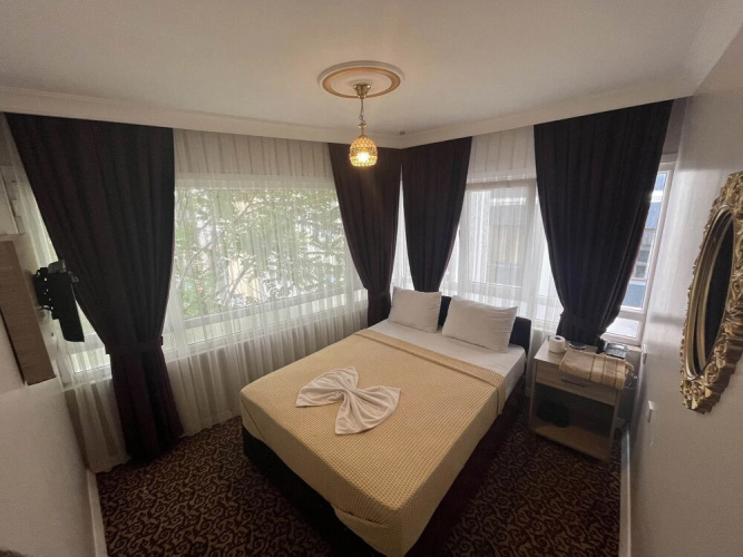 Metropol Hotel 2