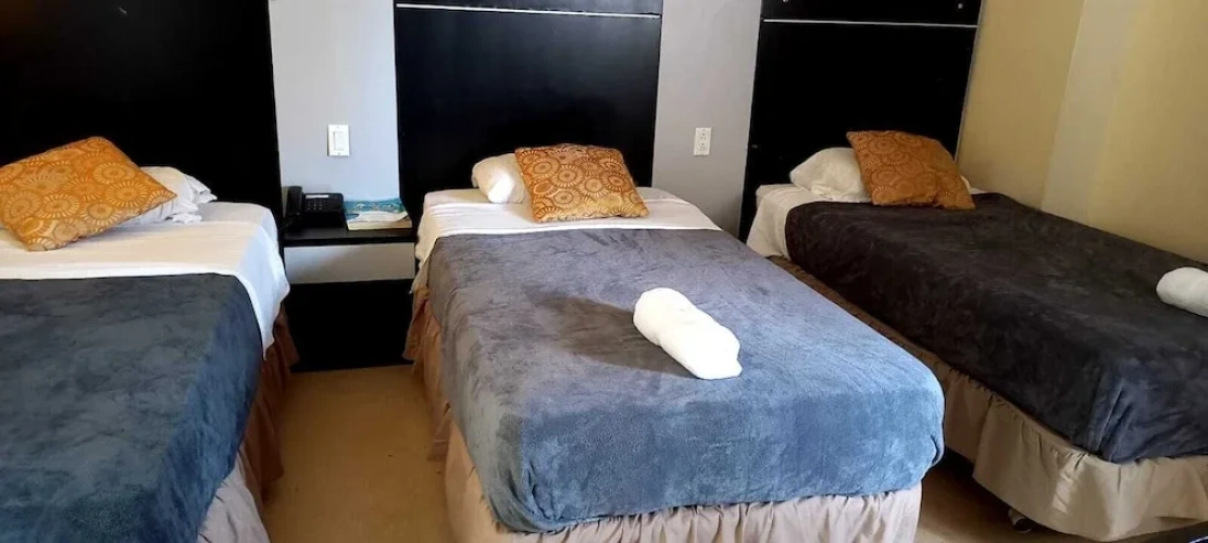 Economy Triple room