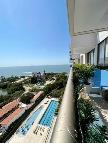 3 Bedrooms Apartment