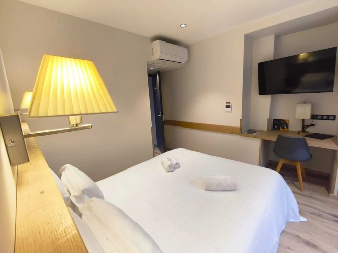 Deluxe room with river view