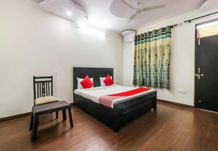 Raj Villa By OYO Rooms