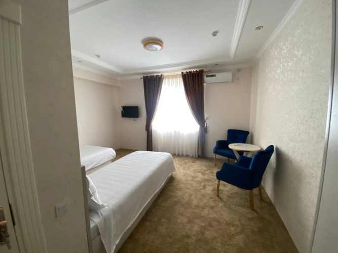 Humo Plaza Hotel