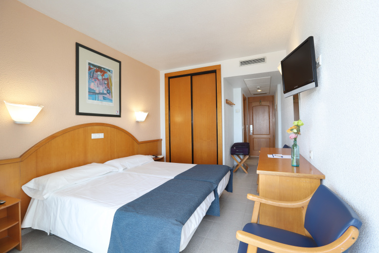 Hotel Poseidon Playa photo 9