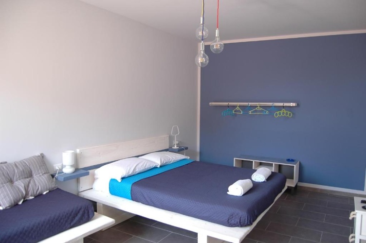 Standard Triple room with balcony
