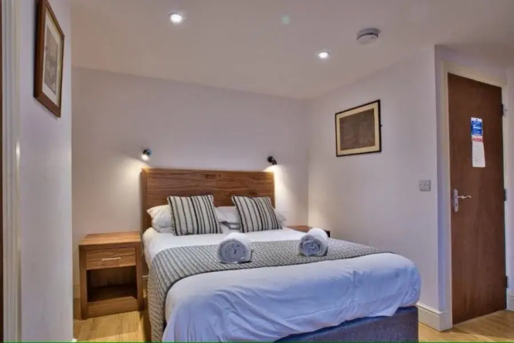 Hops and the Vines