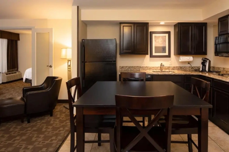 Quadruple Suite