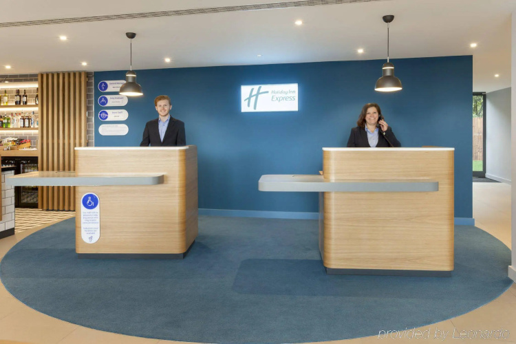 Holiday Inn Express St. Albans - M25, Jct.22 photo 30